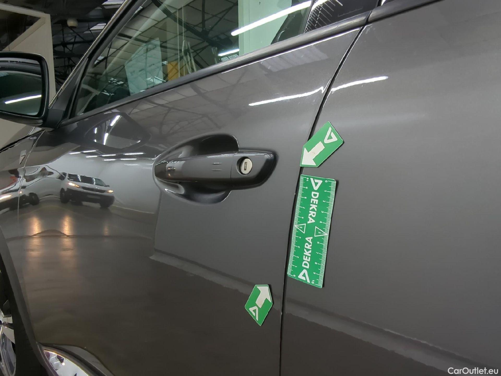  Peugeot  3008  Road Trip 1.2 PureTech 130CV BVA8 E6d #36