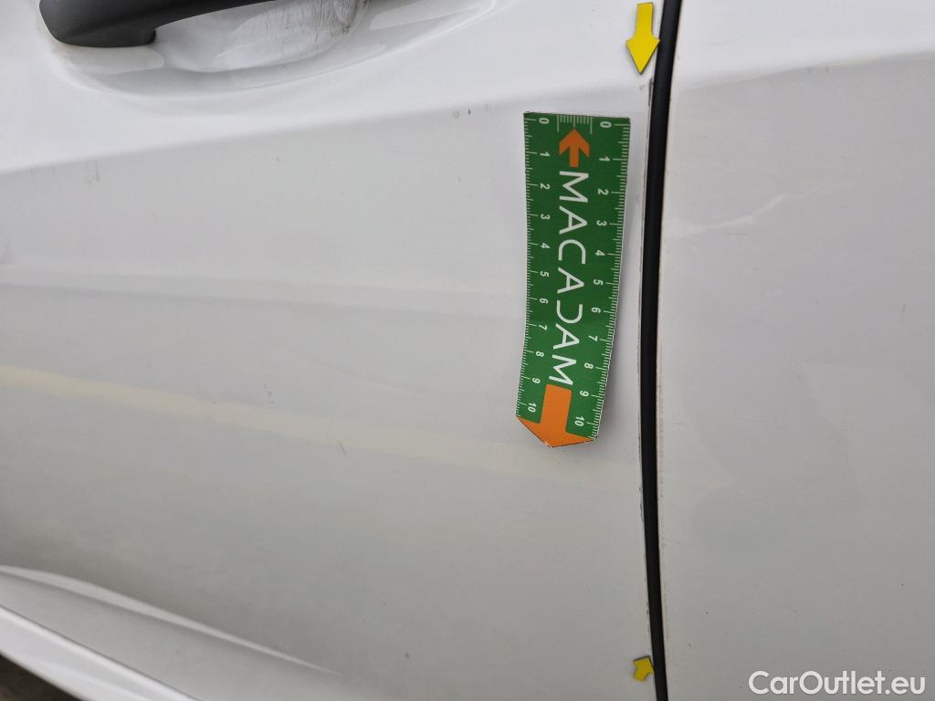  Peugeot  208  Premium 1.5 HDi 100CV BVM6 E6d #24