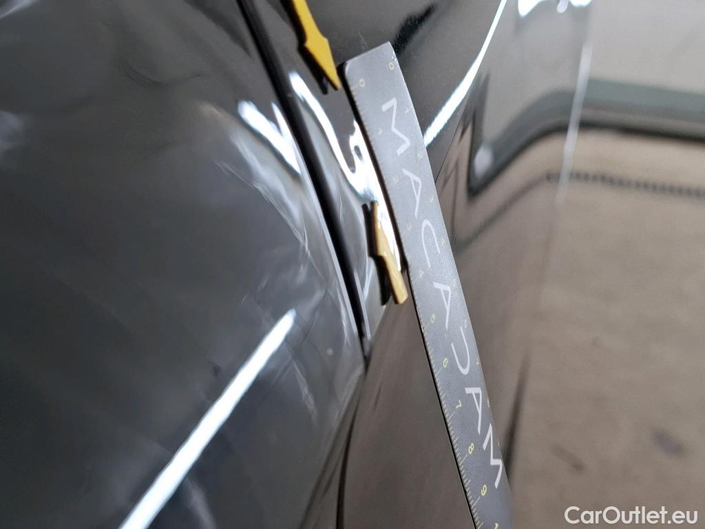  Opel   Grandland X Grandland X Elegance Business 1.5 130CV BVA8 E6d #56