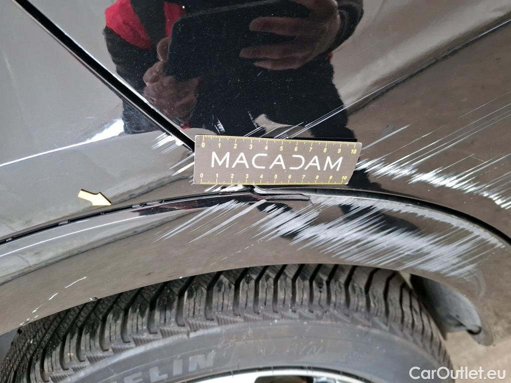  Opel   Grandland X Grandland X Elegance Business 1.5 130CV BVA8 E6d #36