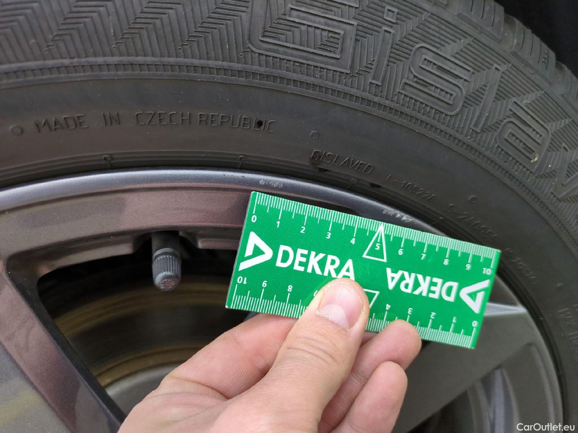  Peugeot  308  Active Pack 1.5 HDi 130CV BVM6 E6d #32