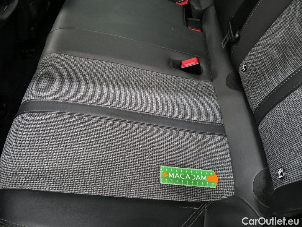  Peugeot  3008  Allure Business 1.2 PureTech 130CV BVA8 E6dT #45