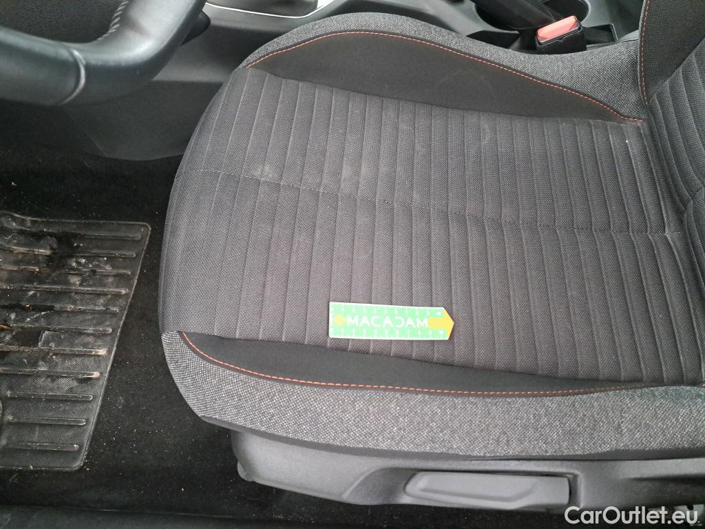  Peugeot  208 PEUGEOT  / 2019 / 5P / Berline BLUEHDI 100 S&S Active Business #13