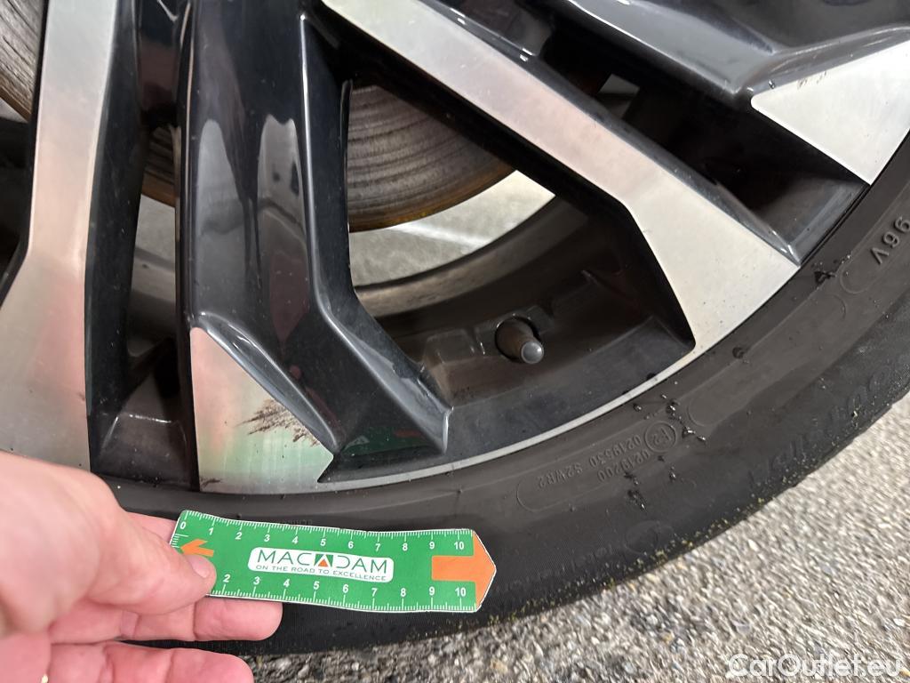  Peugeot  2008  Allure Pack 1.5 HDi 130CV BVA8 E6d #8