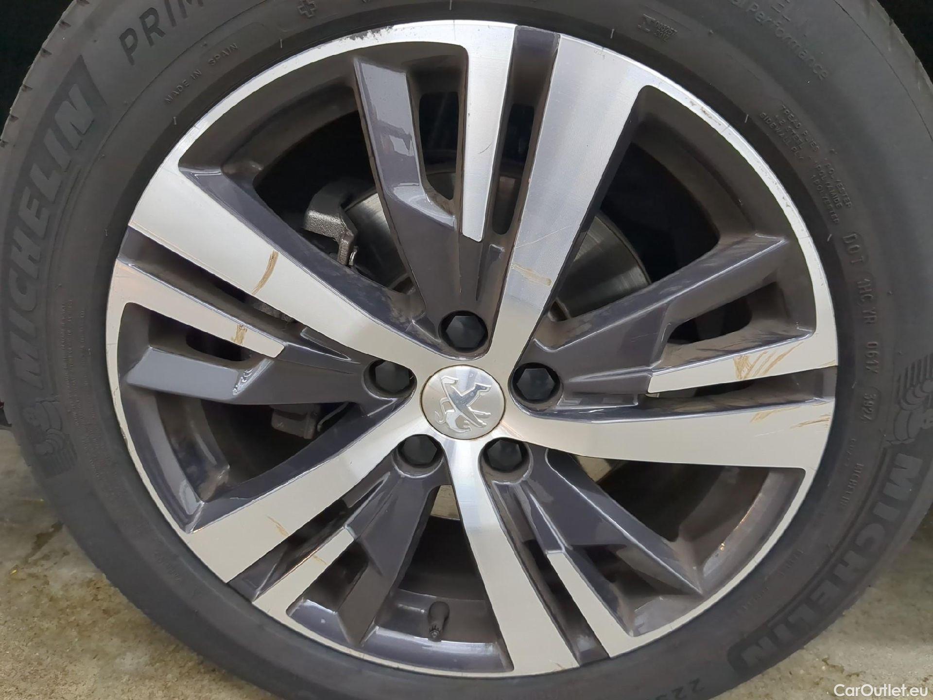  Peugeot  3008  Road Trip 1.2 PureTech 130CV BVA8 E6d #10