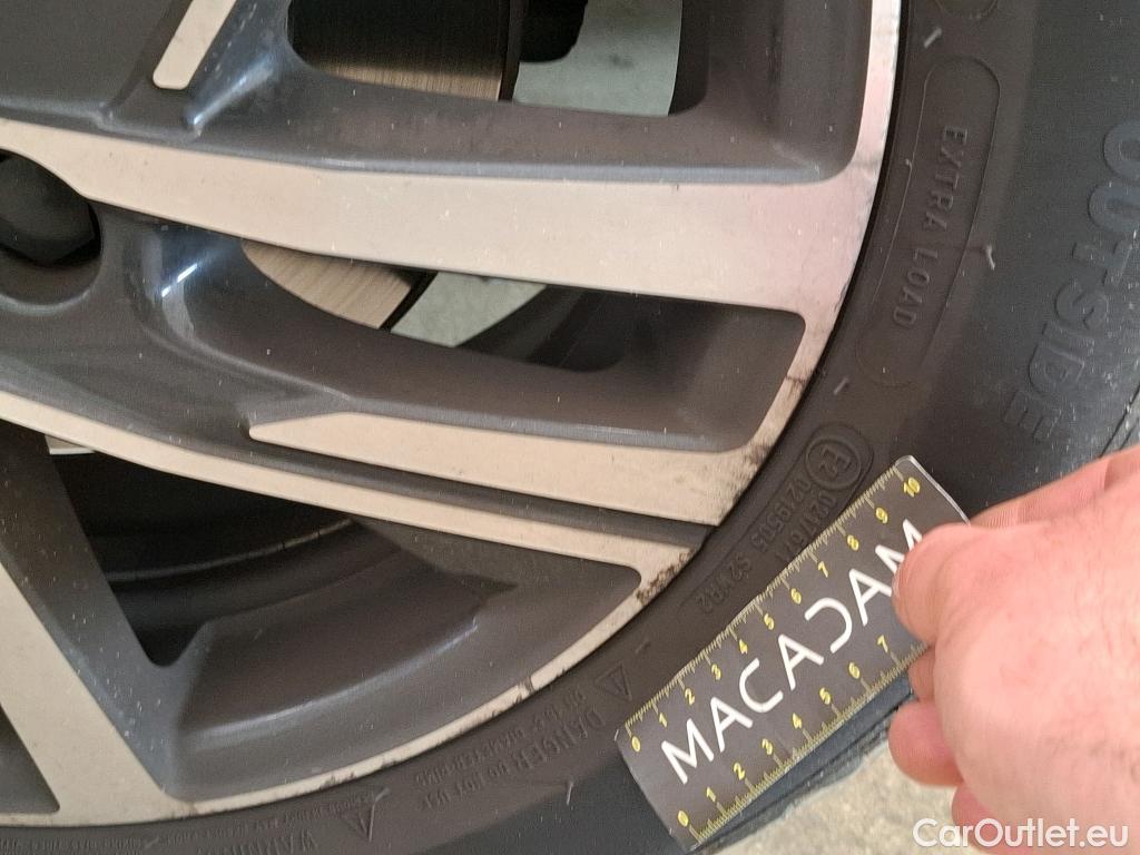  Peugeot  208  Allure Pack 1.2 PureTech 100CV BVA8 E6d #28