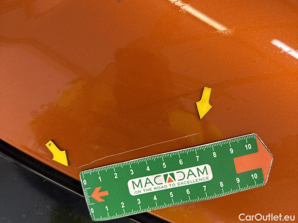  Peugeot  2008  Allure Pack 1.5 HDi 130CV BVA8 E6d #21