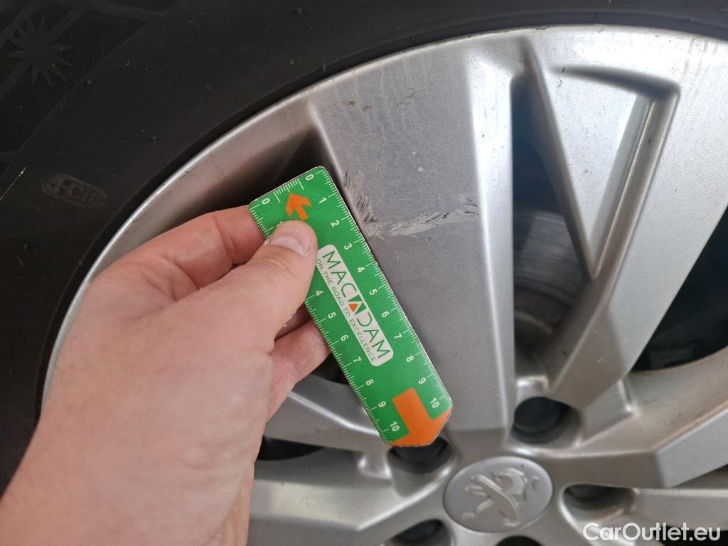  Peugeot  3008  II Active Pack 1.5 HDi 130CV BVA8 E6d #27