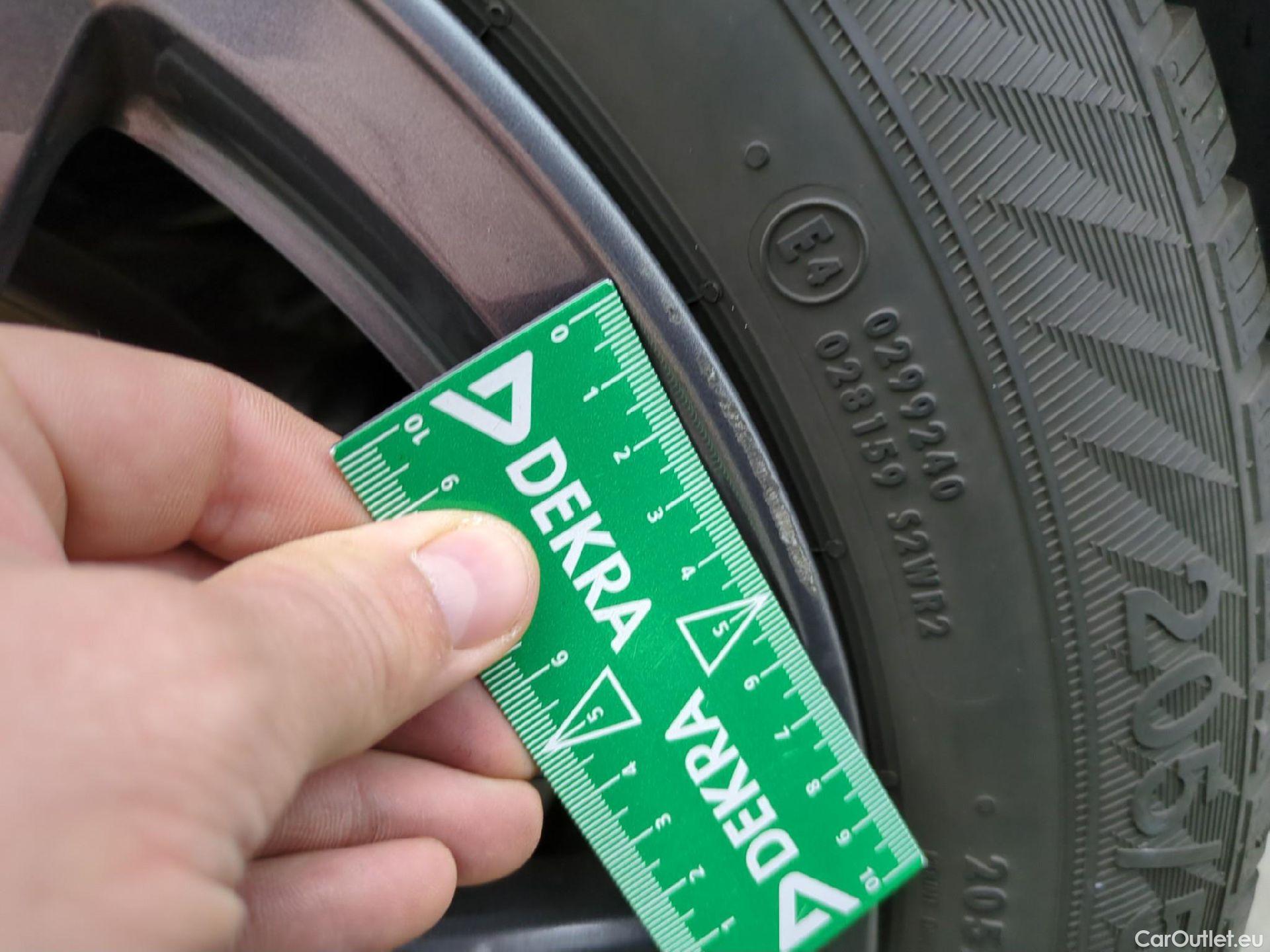  Peugeot  308  Active Pack 1.5 HDi 130CV BVM6 E6d #27