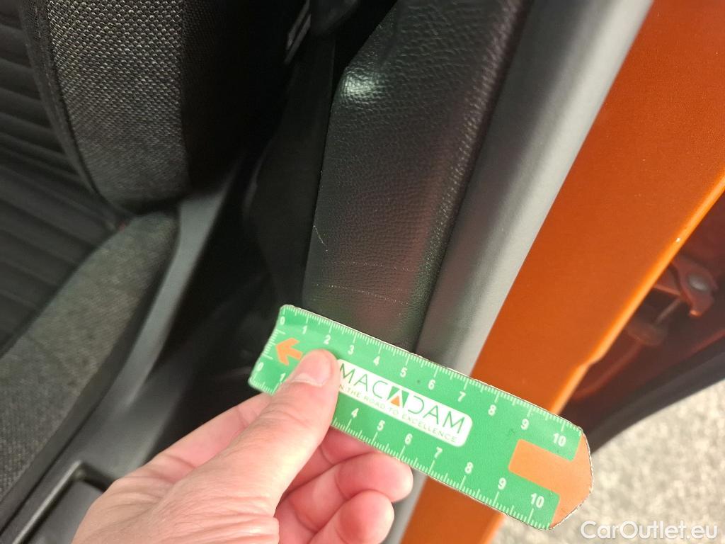  Peugeot  2008  Active Business 1.2 PureTech 100CV BVM6 E6d #21