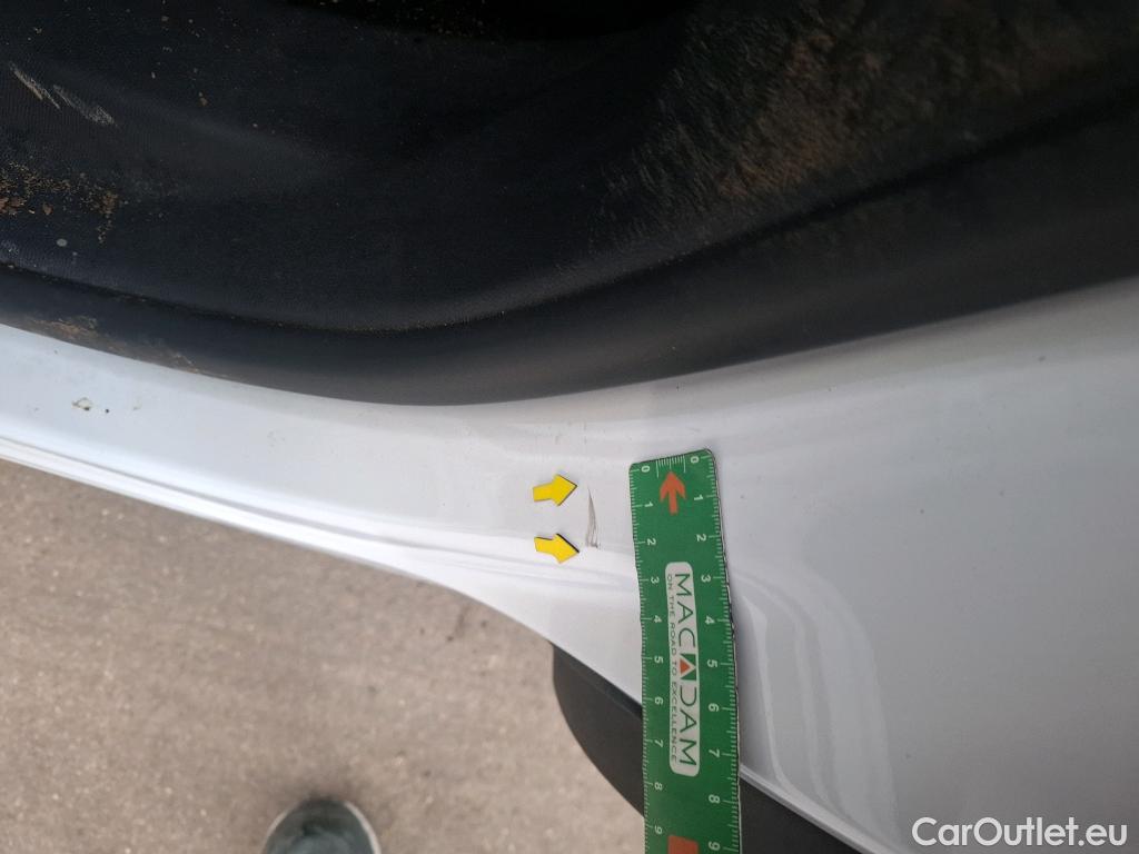  Peugeot  3008  II Active Pack 1.5 HDi 130CV BVA8 E6d #68