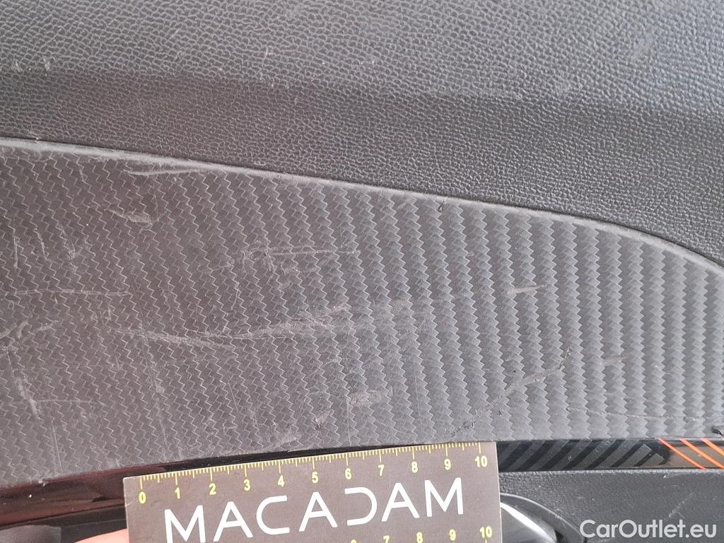  Peugeot  2008  Active Pack 1.5 HDi 110CV BVM6 E6d #23