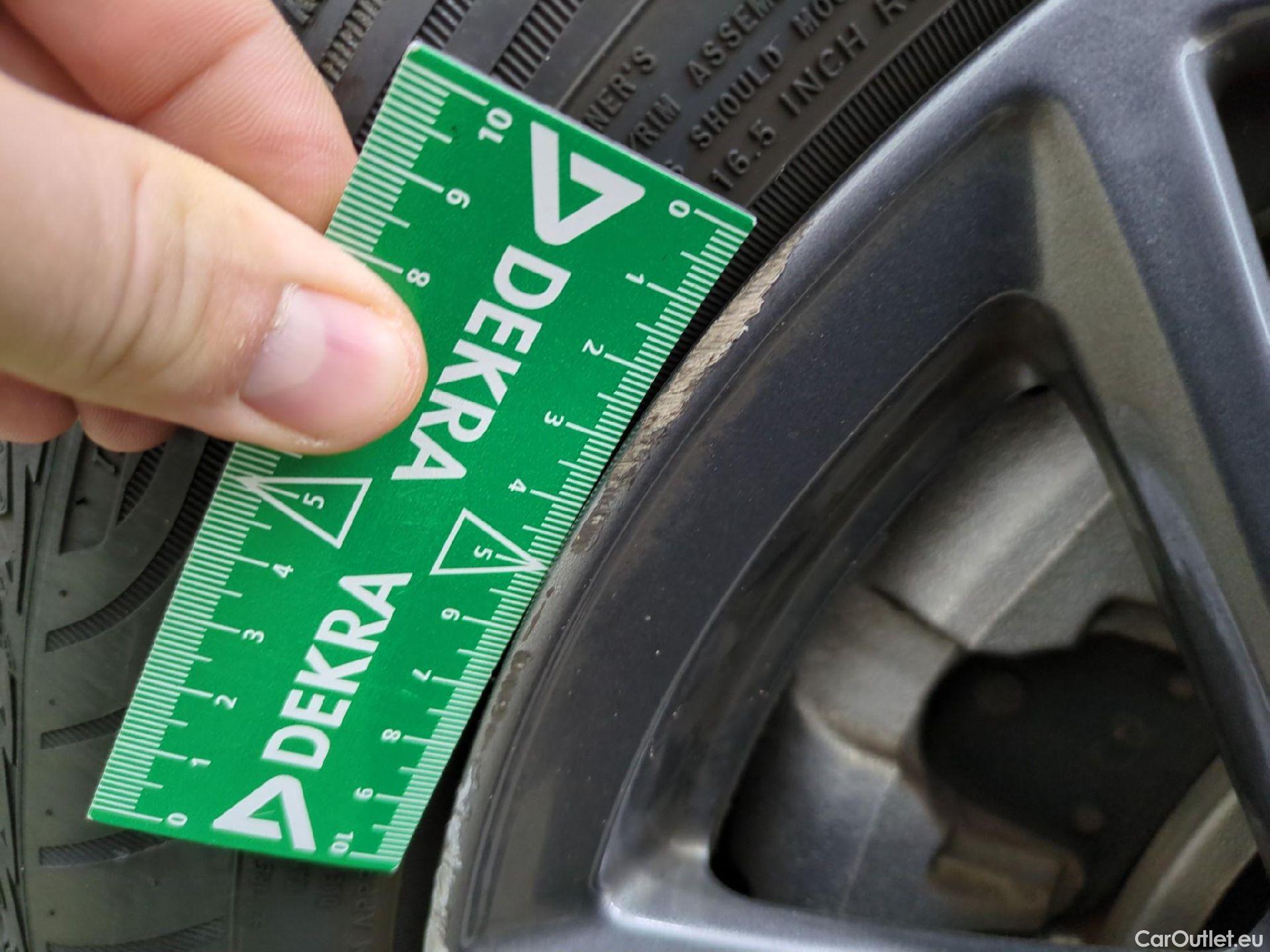  Peugeot  308  Active Pack 1.5 HDi 130CV BVM6 E6d #16