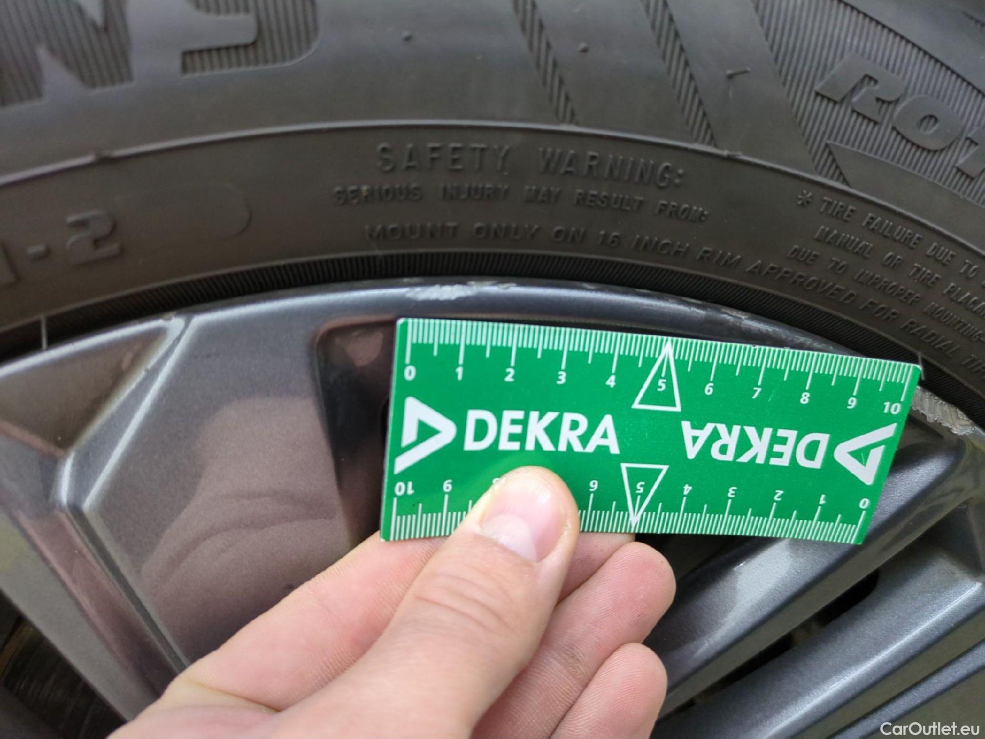  Peugeot  308  Active Pack 1.5 HDi 130CV BVM6 E6d #13