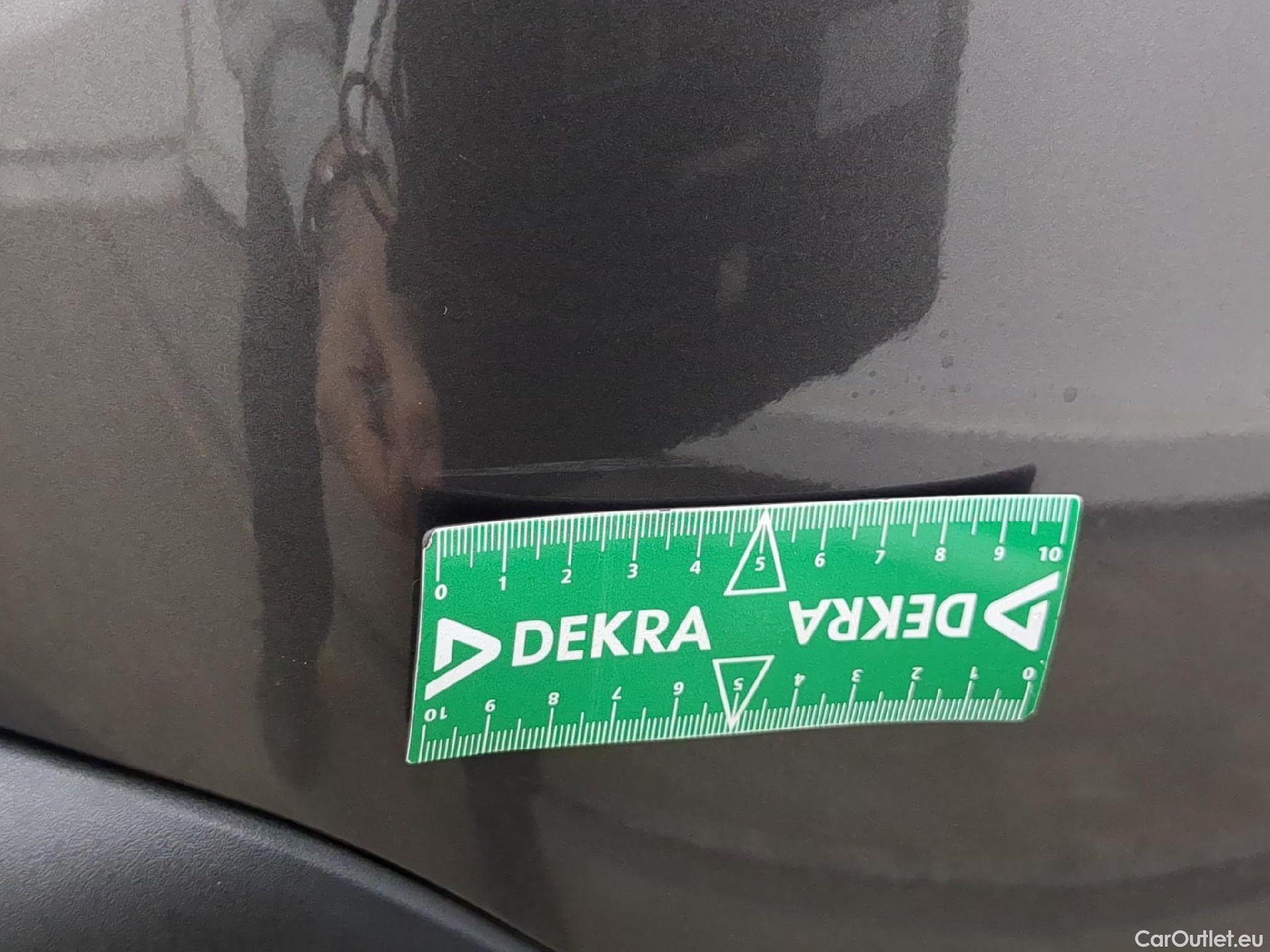  Peugeot  3008  Road Trip 1.2 PureTech 130CV BVA8 E6d #46