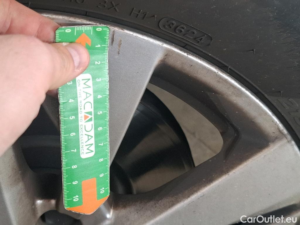  Peugeot  3008  II Active Pack 1.5 HDi 130CV BVA8 E6d #16