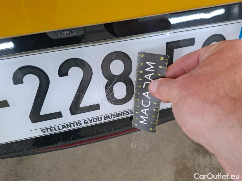  Peugeot  208  Allure Pack 1.2 PureTech 100CV BVA8 E6d #37