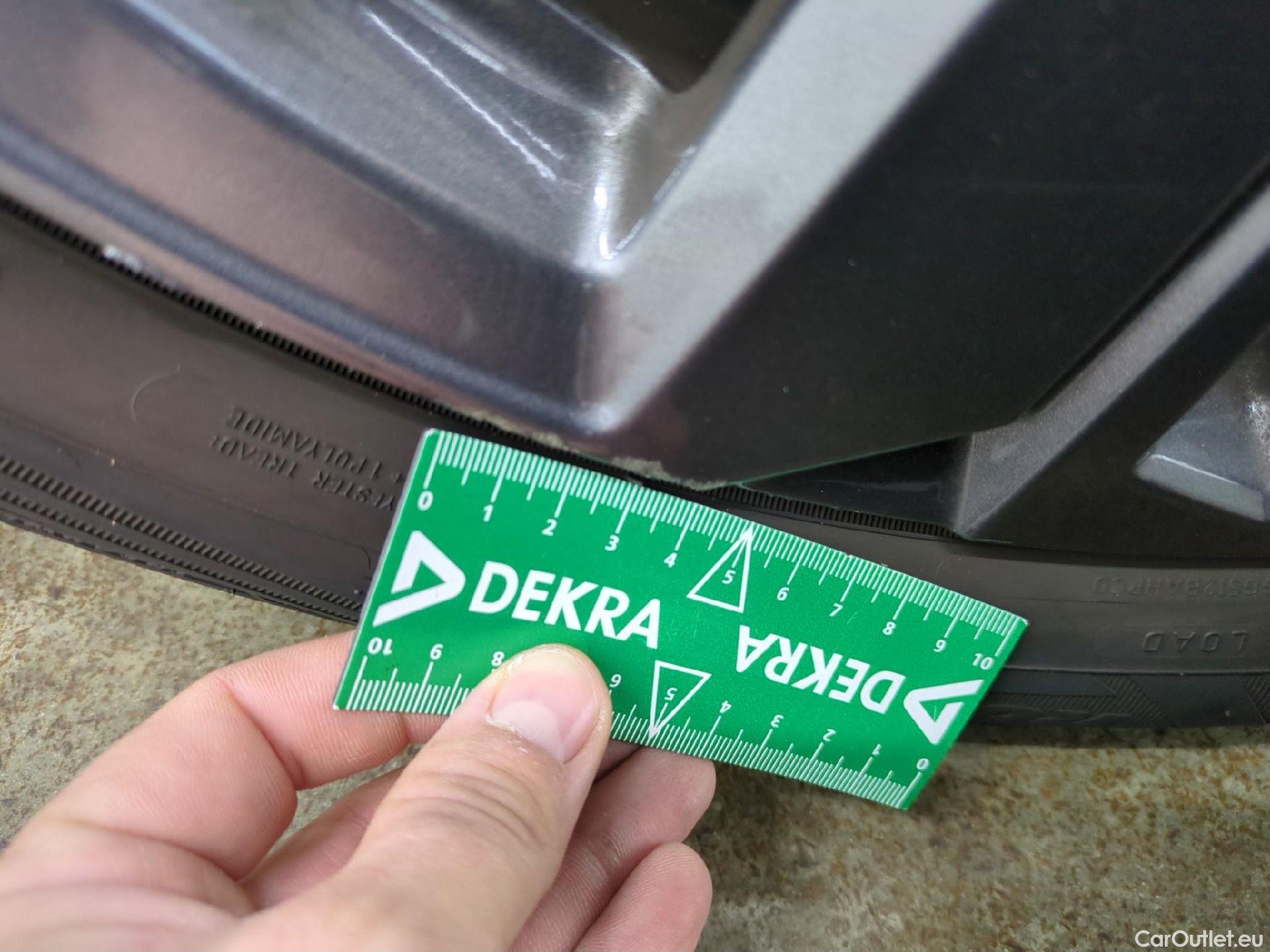  Peugeot  308  Active Pack 1.5 HDi 130CV BVM6 E6d #15