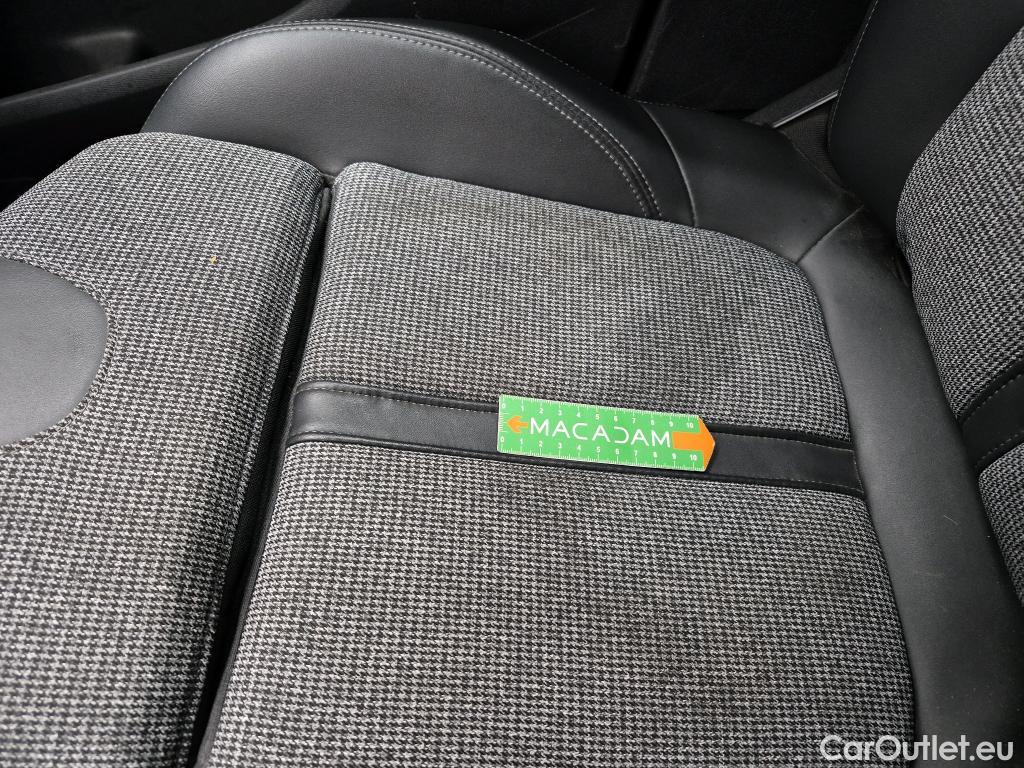  Peugeot  3008  Allure Business 1.2 PureTech 130CV BVA8 E6dT #41