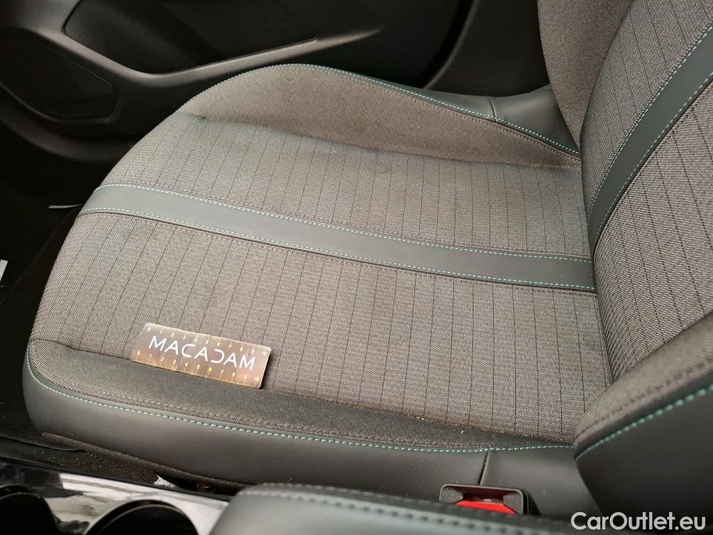  Peugeot  208  Allure Pack 1.2 PureTech 100CV BVA8 E6d #33