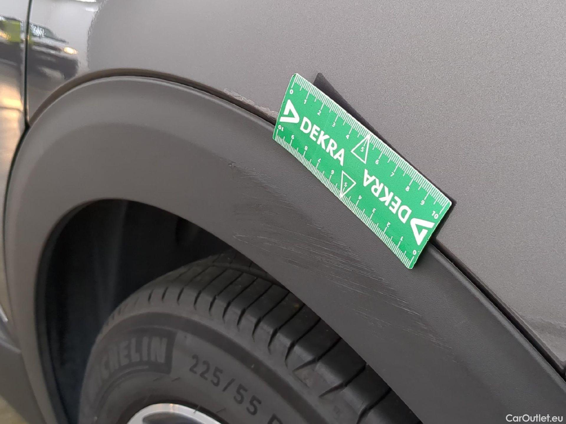  Peugeot  3008  Road Trip 1.2 PureTech 130CV BVA8 E6d #43