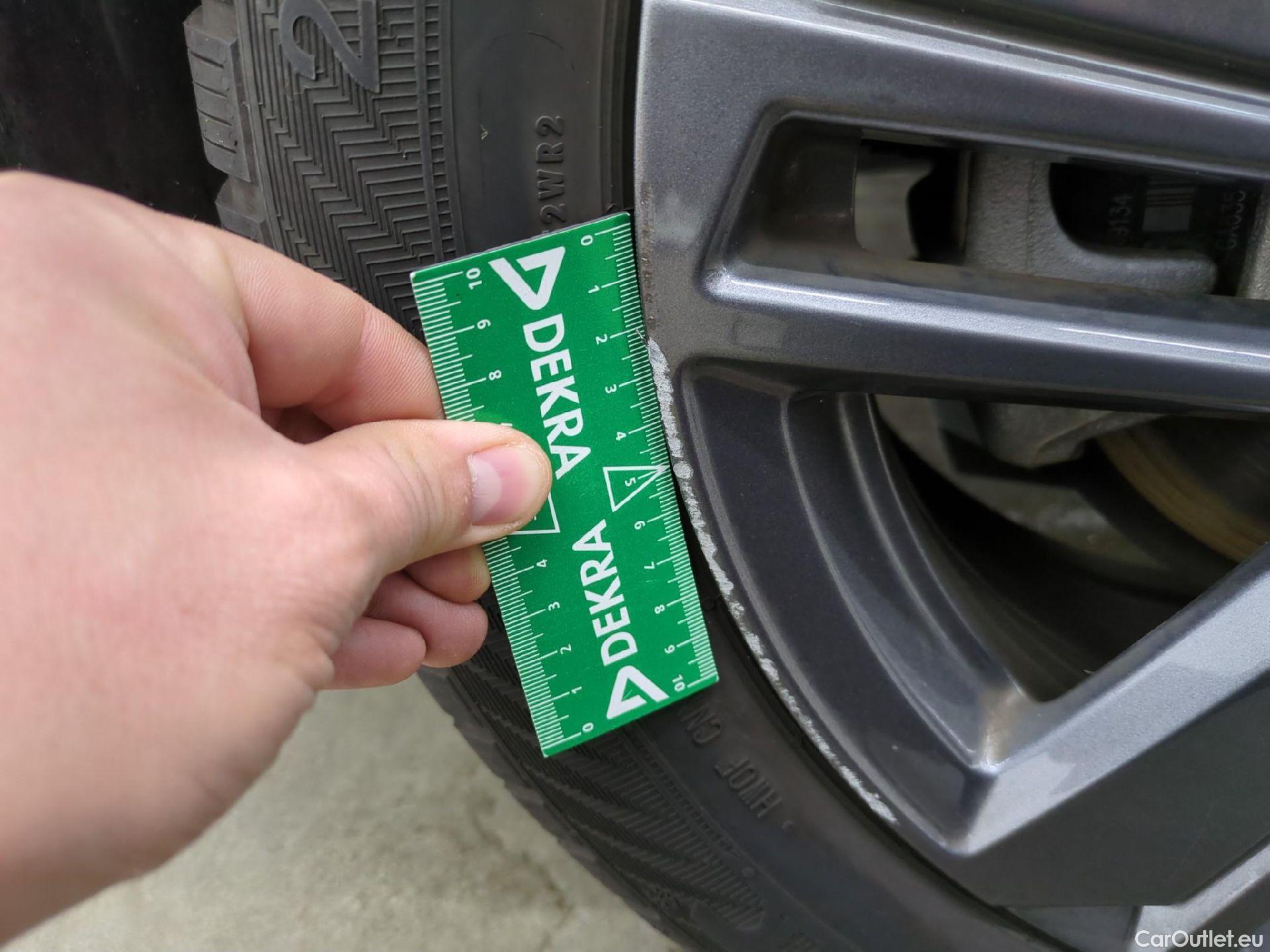  Peugeot  308  Active Pack 1.5 HDi 130CV BVM6 E6d #31