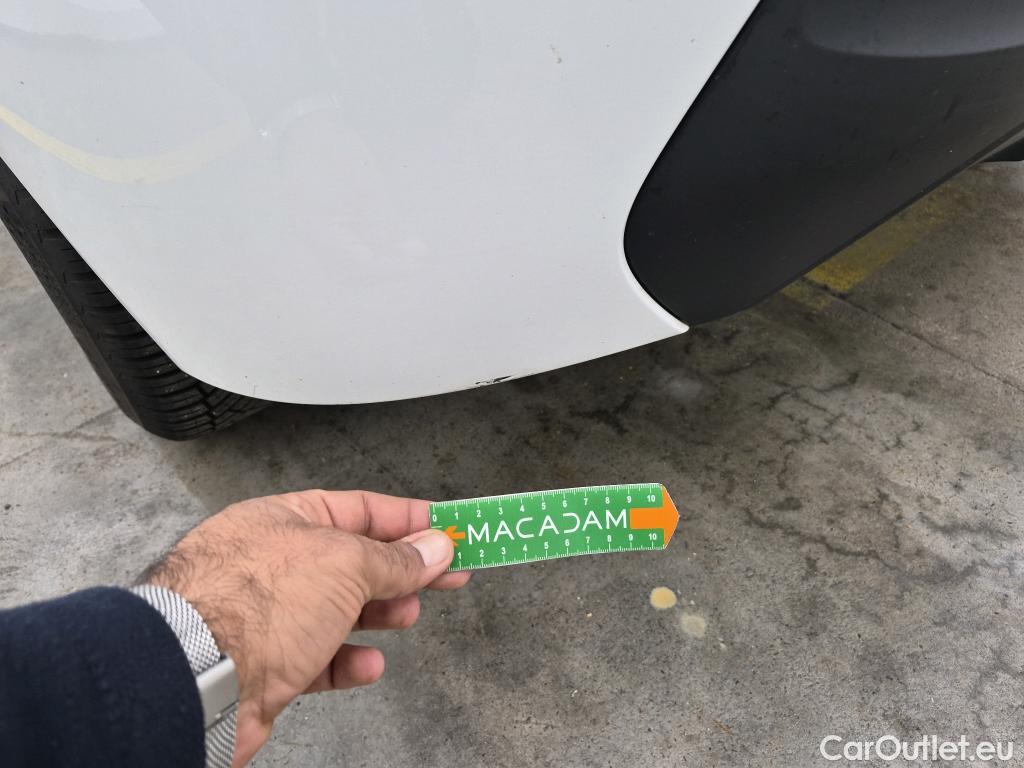  Peugeot  208  Premium 1.5 HDi 100CV BVM6 E6d #71