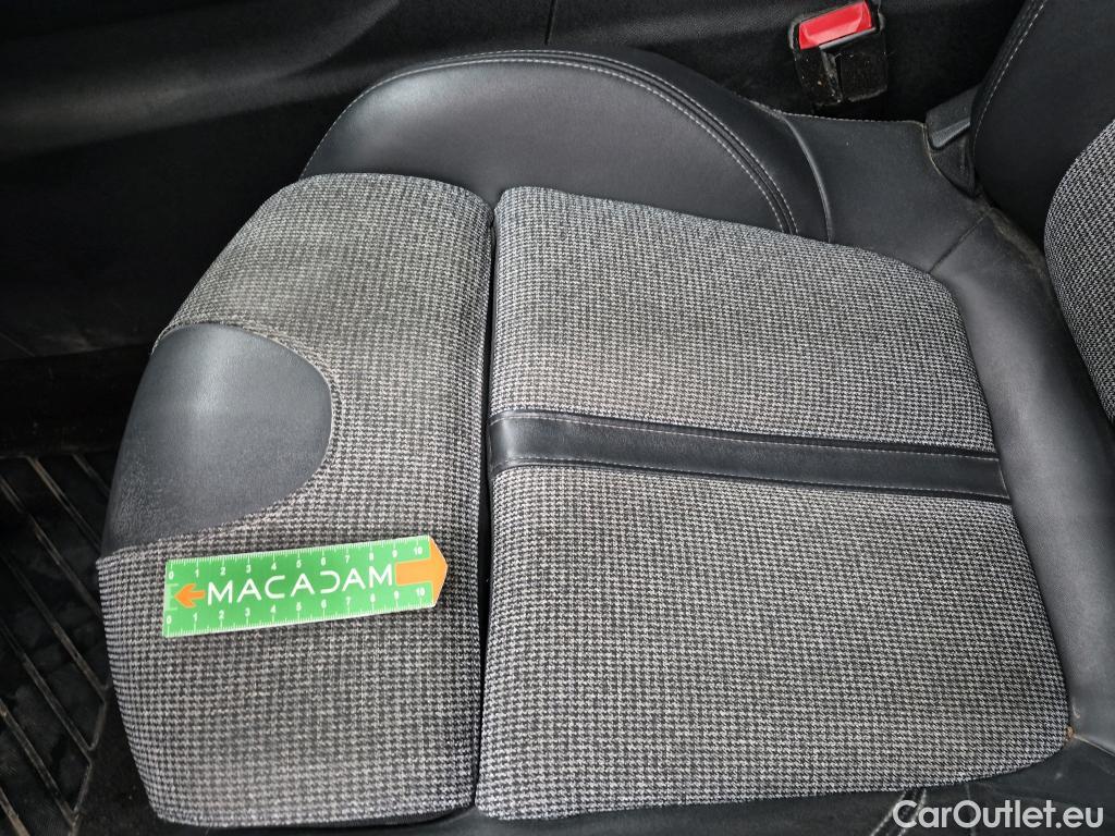  Peugeot  3008  Allure Business 1.2 PureTech 130CV BVA8 E6dT #43