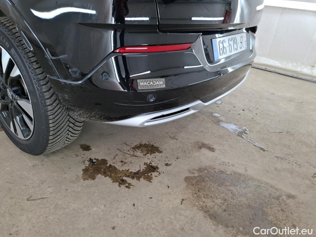  Opel   Grandland X Grandland X Elegance Business 1.5 130CV BVA8 E6d #21