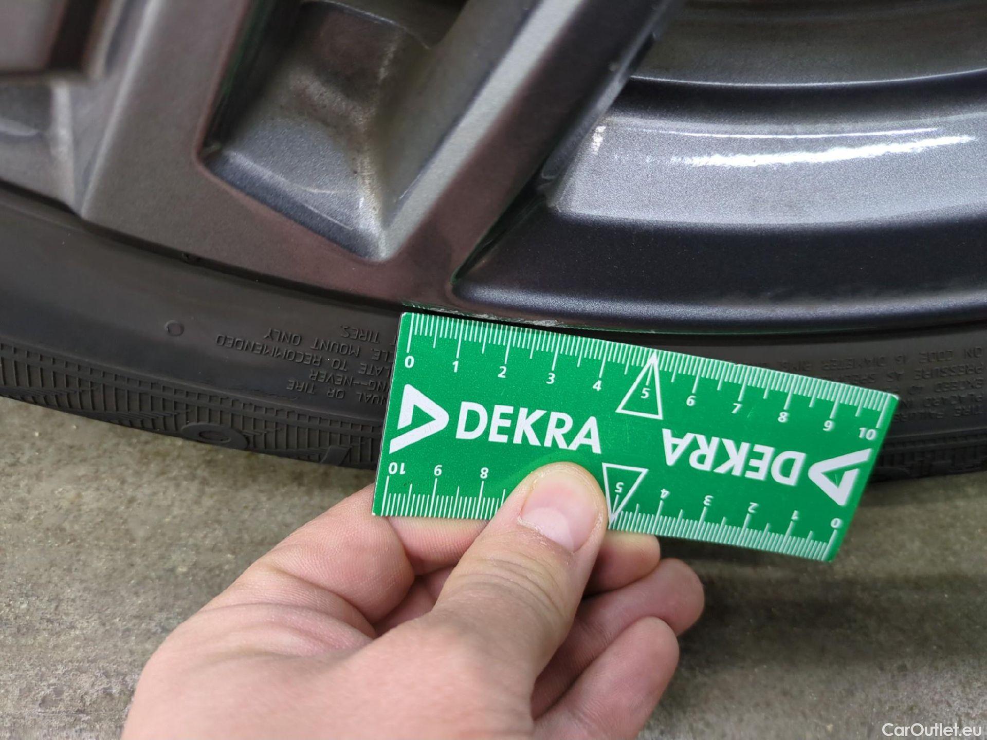  Peugeot  308  Active Pack 1.5 HDi 130CV BVM6 E6d #33