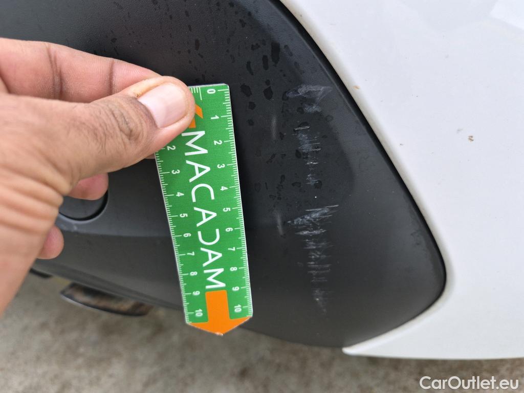  Peugeot  208  Premium 1.5 HDi 100CV BVM6 E6d #75