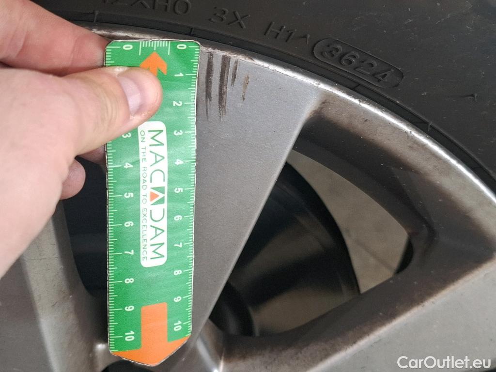  Peugeot  3008  II Active Pack 1.5 HDi 130CV BVA8 E6d #14