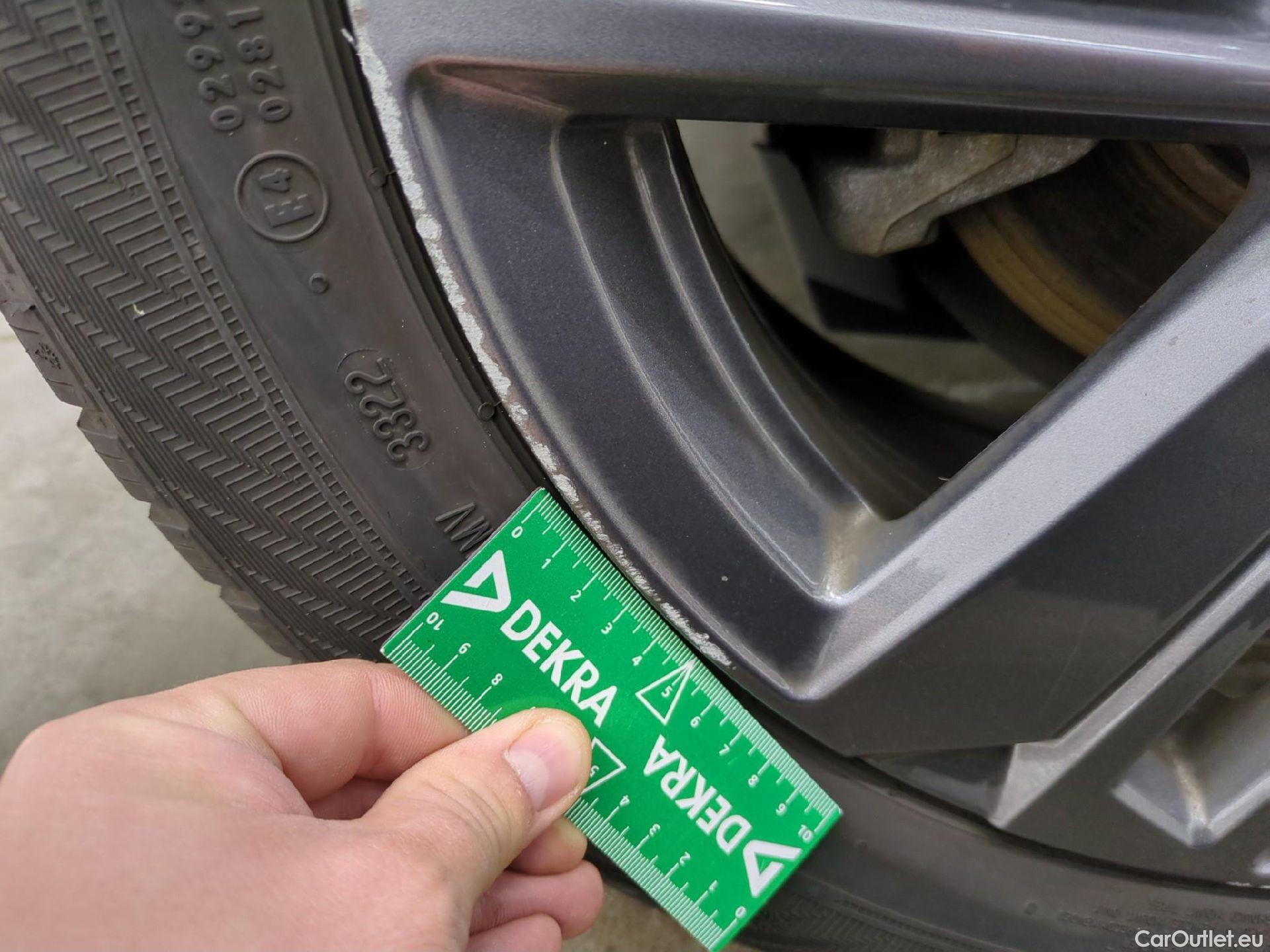  Peugeot  308  Active Pack 1.5 HDi 130CV BVM6 E6d #34