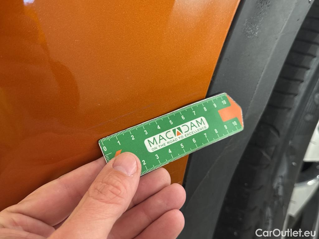  Peugeot  2008  Allure Pack 1.5 HDi 130CV BVA8 E6d #45