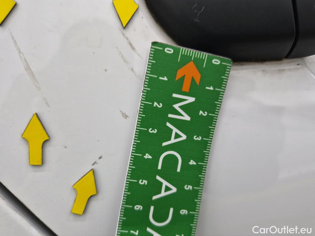  Peugeot  208  Premium 1.5 HDi 100CV BVM6 E6d #44