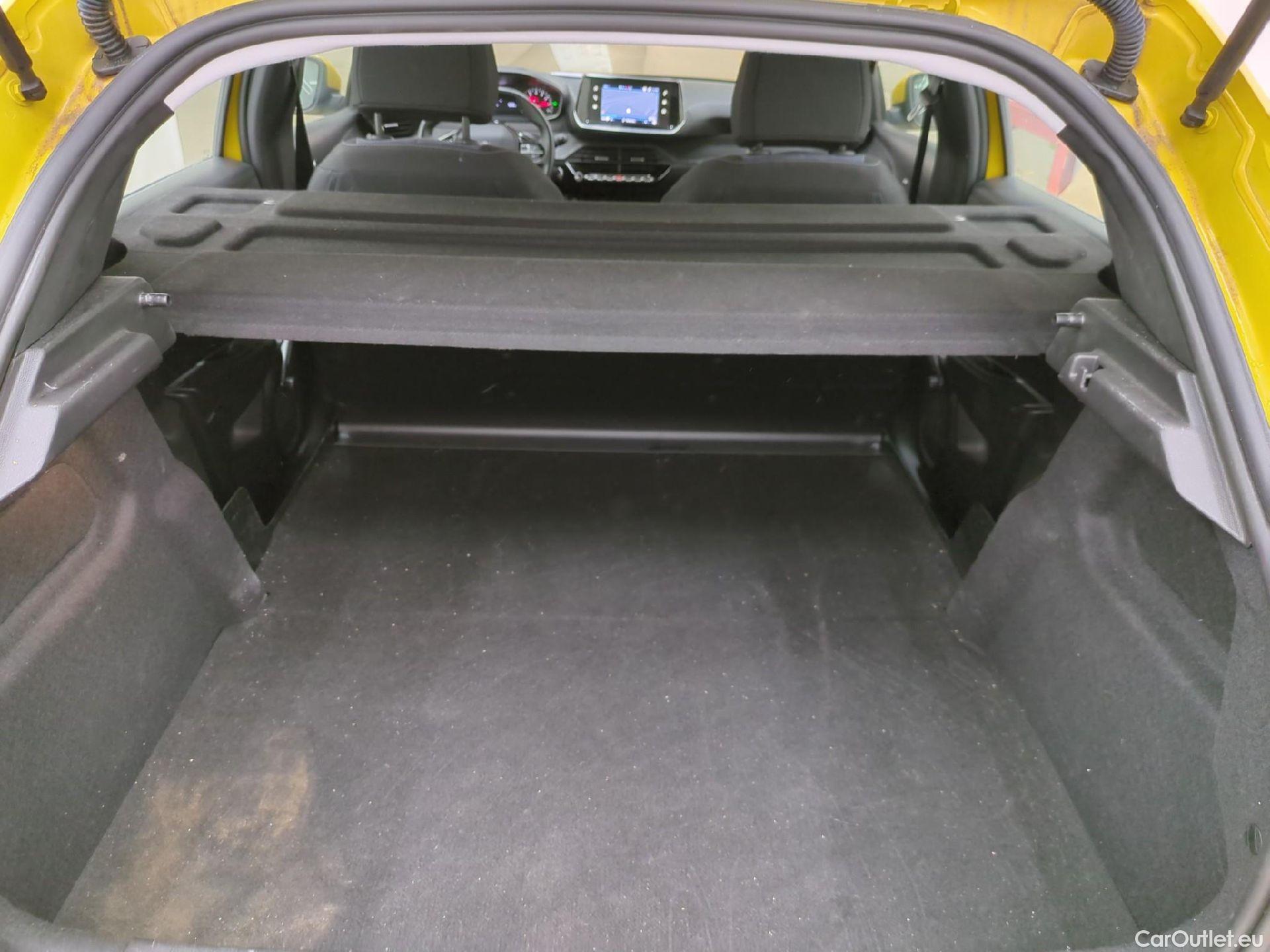  Peugeot  208  Premium 1.2 PureTech 75CV BVM5 E6d #1