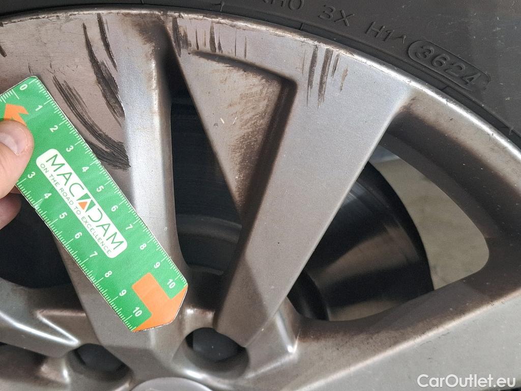  Peugeot  3008  II Active Pack 1.5 HDi 130CV BVA8 E6d #22