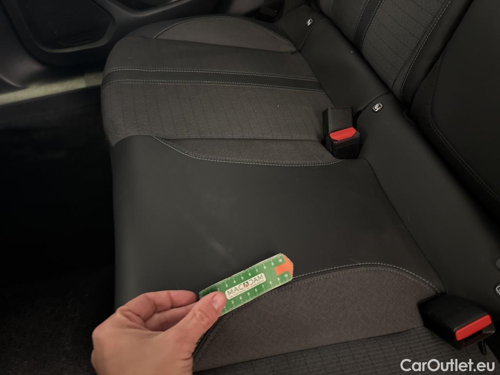  Peugeot  2008  Allure Pack 1.5 HDi 130CV BVA8 E6d #17