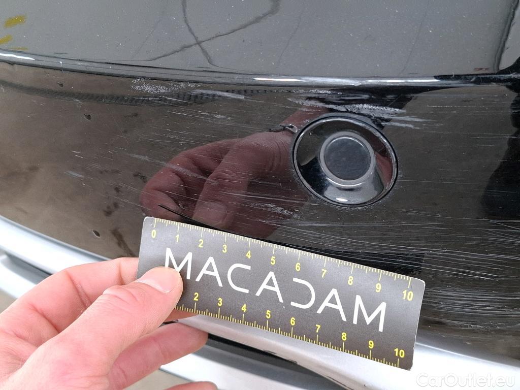  Opel   Grandland X Grandland X Elegance Business 1.5 130CV BVA8 E6d #31