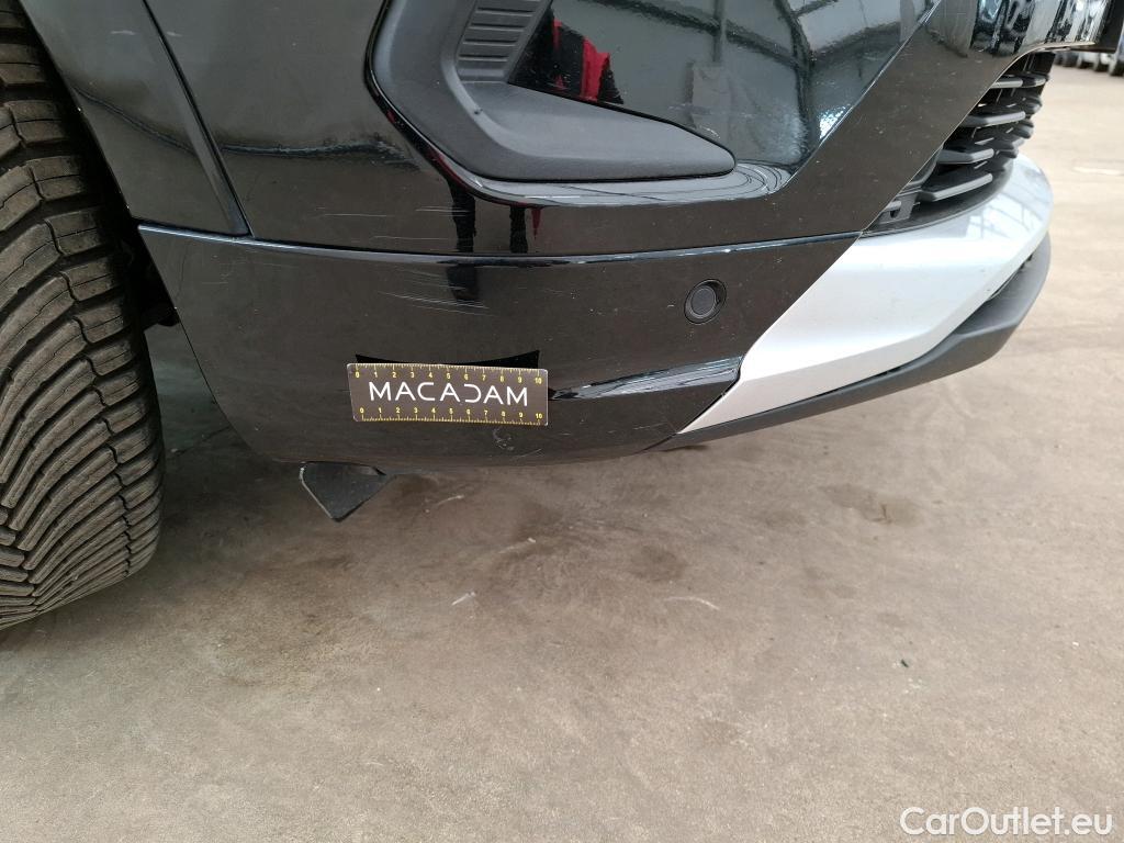  Opel   Grandland X Grandland X Elegance Business 1.5 130CV BVA8 E6d #61