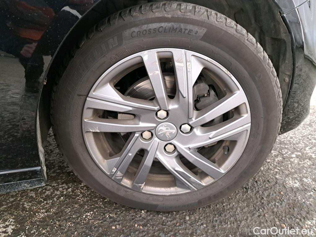  Peugeot  208 PEUGEOT  / 2019 / 5P / Berline BLUEHDI 100 S&S Active Business #2