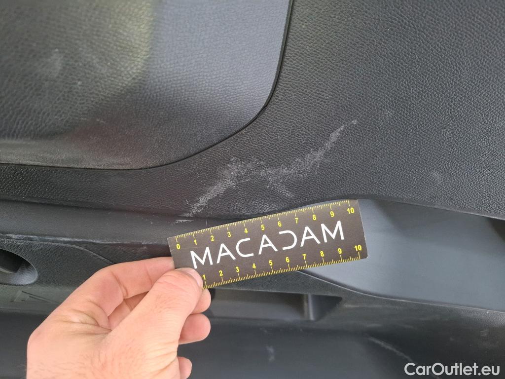  Peugeot  2008  Active Pack 1.5 HDi 110CV BVM6 E6d #30