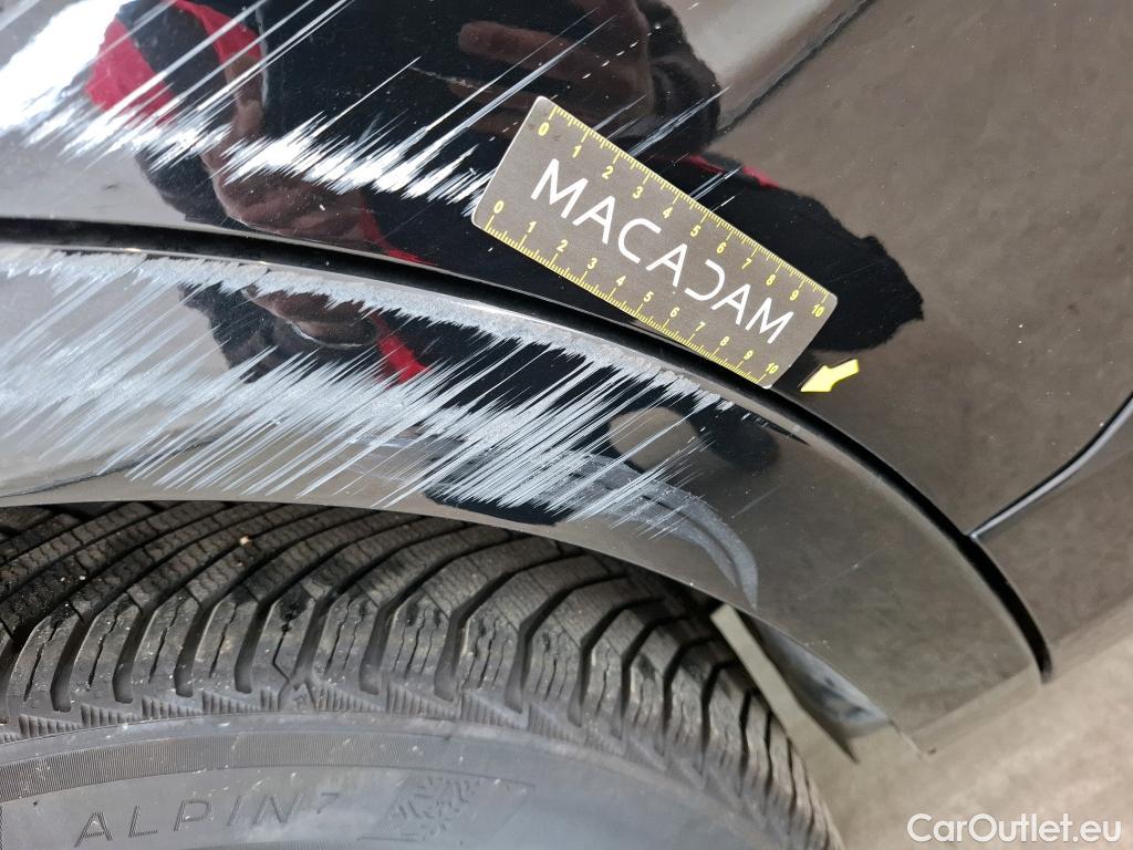  Opel   Grandland X Grandland X Elegance Business 1.5 130CV BVA8 E6d #38