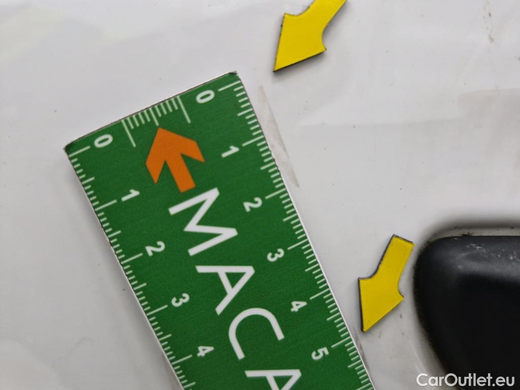  Peugeot  208  Premium 1.5 HDi 100CV BVM6 E6d #42