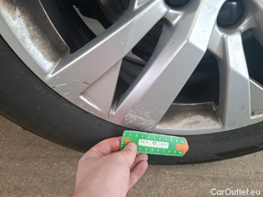  Peugeot  3008  II Active Pack 1.5 HDi 130CV BVA8 E6d #32