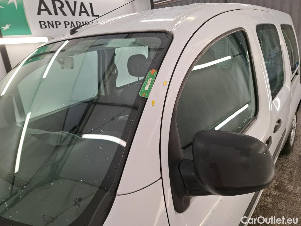  Renault  Kangoo  Express Maxi Confort - Cab. Appr. 1.5 dCi 90CV BVM5 E6 #17