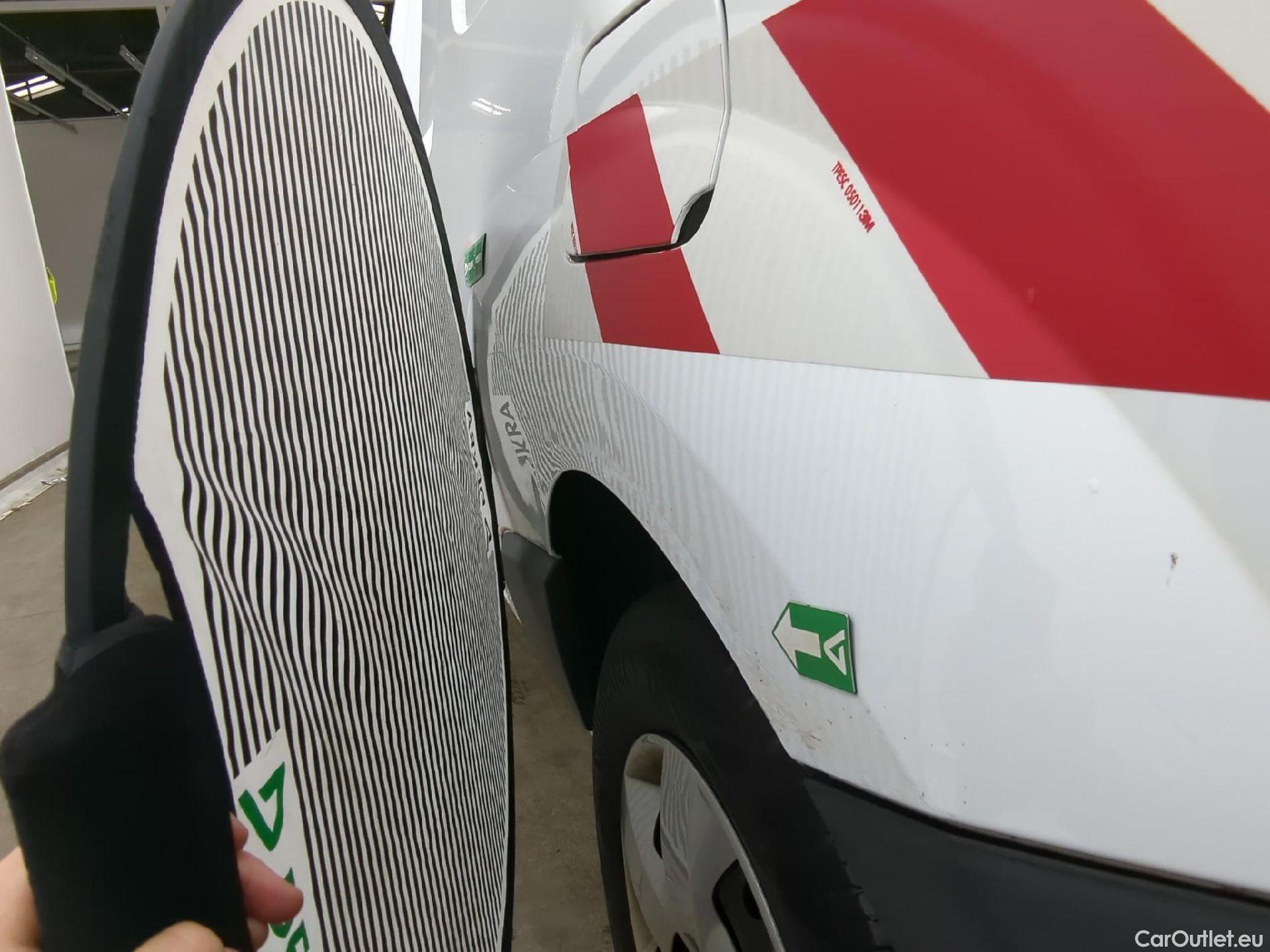  Renault  Kangoo  II Express Maxi Extra (Série Spéciale) 1.5 dCi 95CV BVM6 E6dT #51