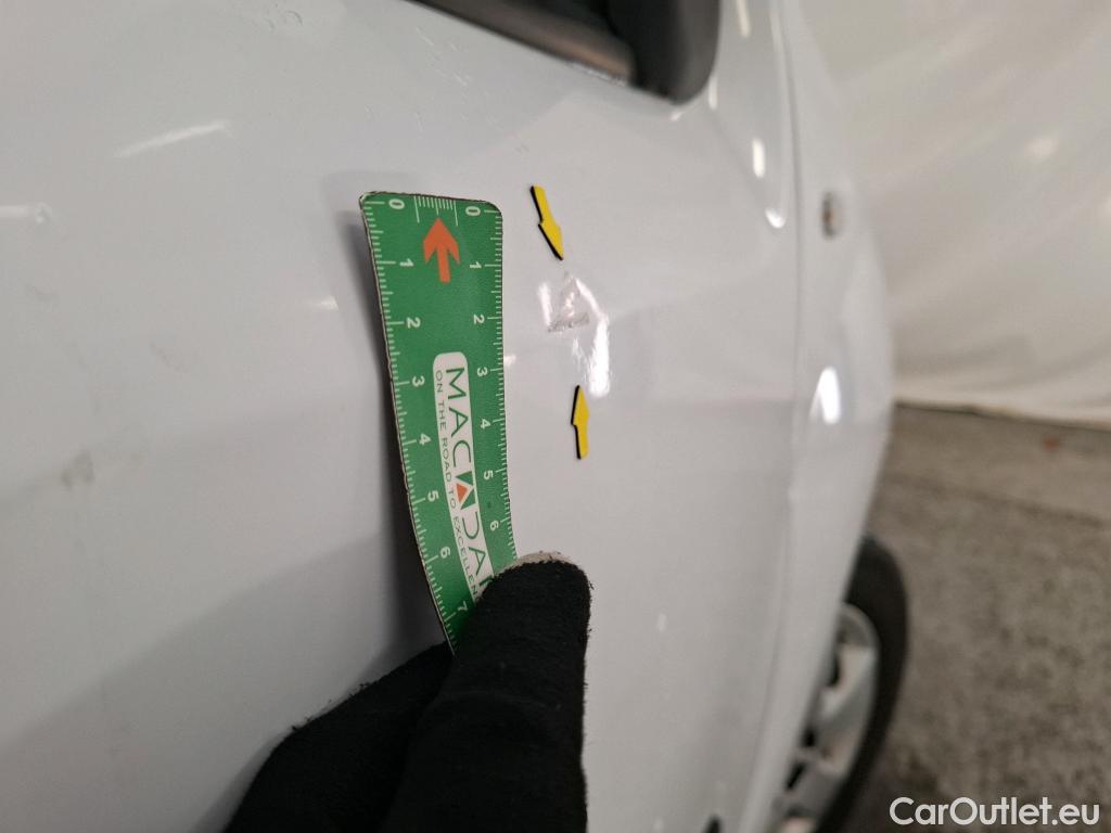  Renault  Kangoo  Express Maxi Confort - Cab. Appr. 1.5 dCi 90CV BVM5 E6 #25