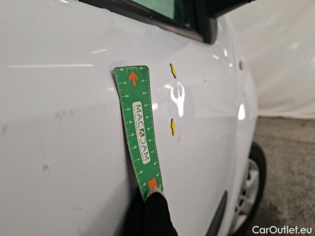  Renault  Kangoo  Express Maxi Confort - Cab. Appr. 1.5 dCi 90CV BVM5 E6 #23