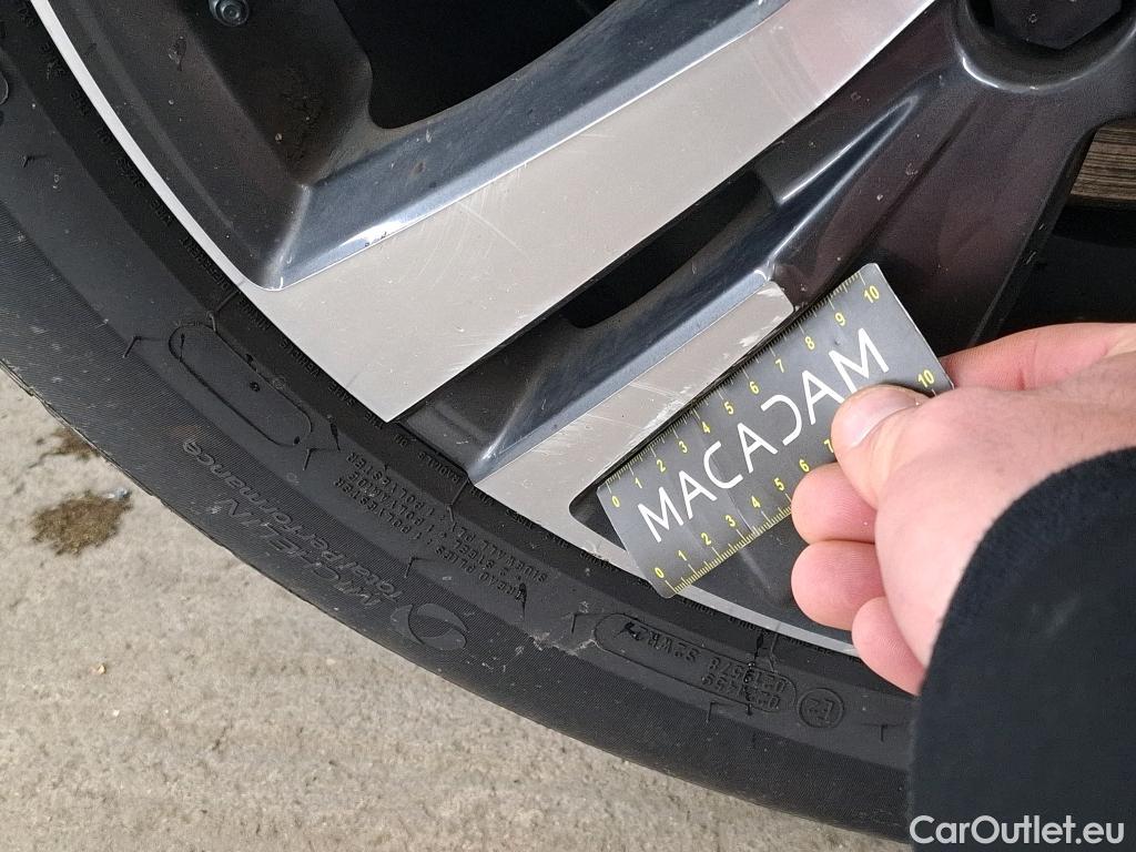  Peugeot  5008  Allure Pack 2.0 HDi 175CV BVA8 7 Sieges E6d #16